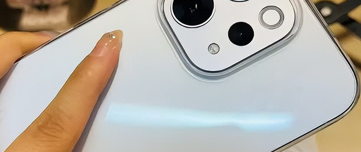 荣耀拒绝“高价低配”，8000mAh+2亿像素+IP69K，售价更亲民了