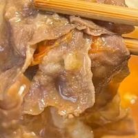 极品仕精品肥牛卷:火锅局的硬核食材,鲜到骨子里的谷饲美味