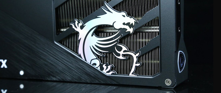 我得十佳硬件之“一半价格打爆4090”微星RTX5070魔龙4K游戏实测