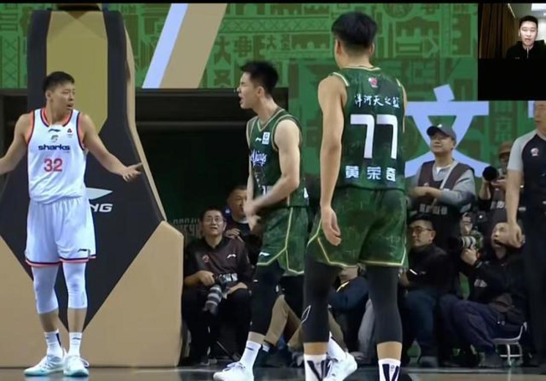 郭昊文弑旧主,马内克9记三分,南京男篮爆冷掀翻豪华上海