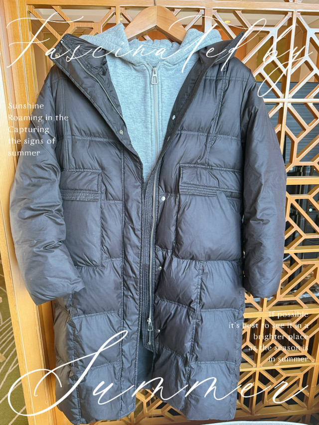 连帽假两件韩版时尚休闲羽绒服，冬季保暖首选