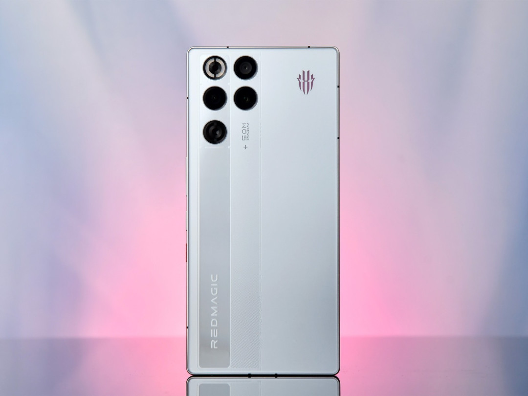 一加 Ace 6T领衔,2025年超高帧游戏性能机推荐