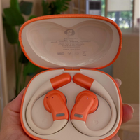 2025年底有哪些高颜值、音质好、续航久的开放式耳机推荐？