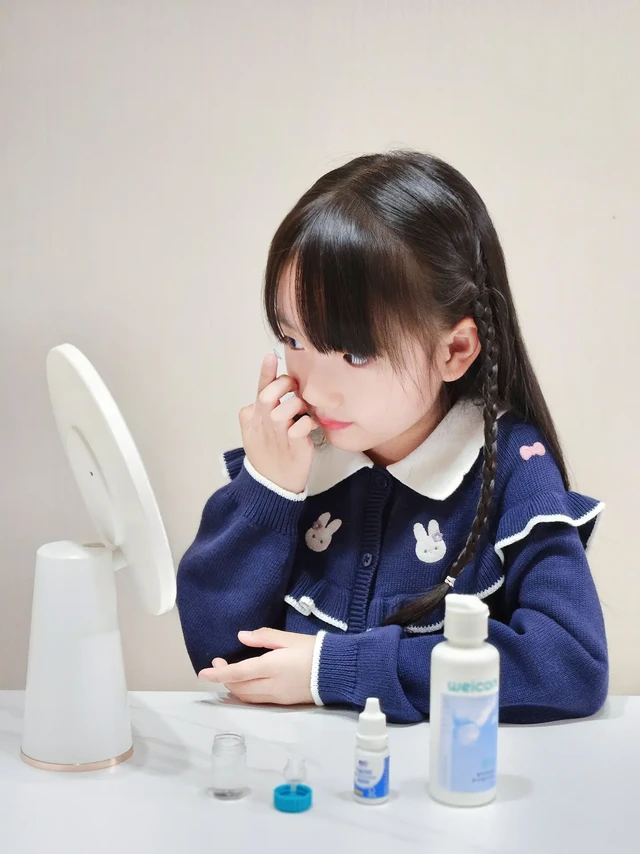 告别戴镜糟心事！宝宝自己也能轻松搞定OK镜