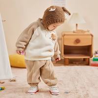 秋冬给娃选这套就够了！加厚两件套承包宝宝整个冬天的温暖～