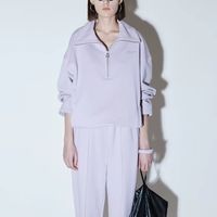 谁懂啊！这件半拉链卫衣承包我整个秋冬的时髦感✨