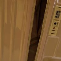 高品质旅行箱，轻松装下每次出发