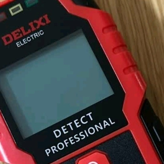 德力西探测仪，精准定位墙体结构