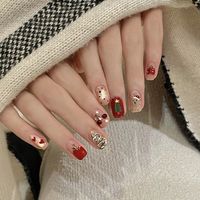 圣诞美甲 vs 牙齿美白？我们汇总了128位用户真实体验，答案在这