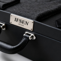 商务人士最怕下飞机一身皱！这件IFSEN抗皱套装让我体面见客户