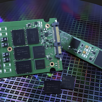 手机存储涨价潮下，厂商策略大比拼：砍版本还是硬扛不涨？780+用户观点全景呈现