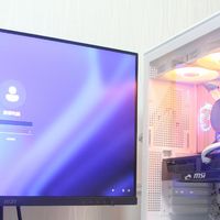 「白耀新年」英特尔Ultra 200S游戏主机：元旦宅家的纯白性能美学