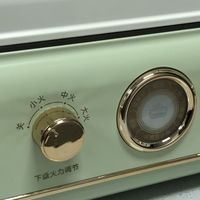 薄荷绿复古电饼铛，厨房新宠