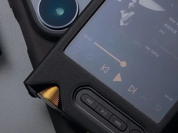 小机器，旗舰声 ｜ONIX XM2简评