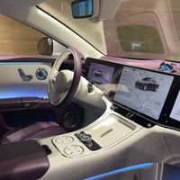 华为智驾能否颠覆传统豪车体验？1000+用户观点大碰撞