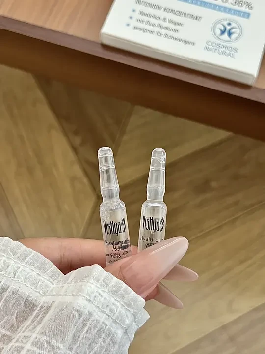 德国买的，比粉底液恐怖。。。。。。。