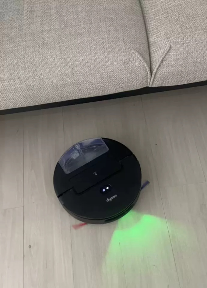 戴森扫地机器人
