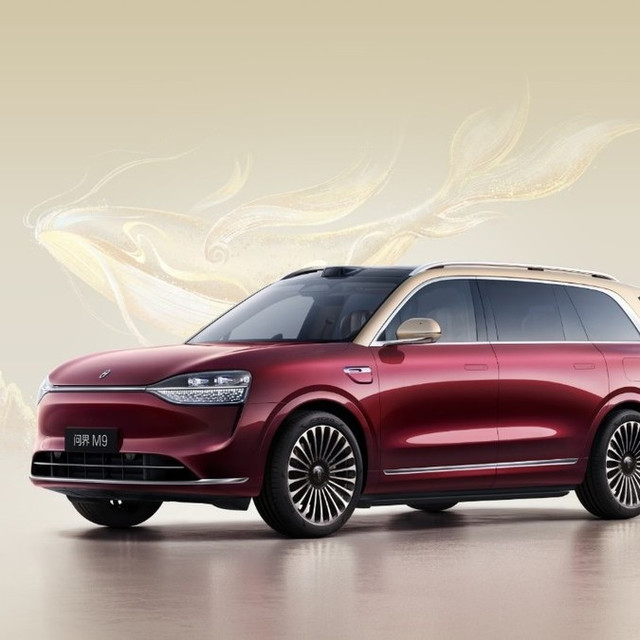 MPV与SUV的高端智能之战，全新岚图梦想家、问界M9，谁更胜一筹？