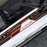 一台雷电5显卡坞，笔记本电脑也能外接5090！磐镭Link S-3实测