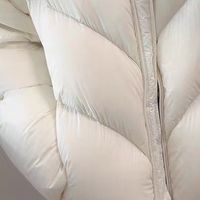 江南布衣2025冬季连帽羽绒服