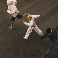 阿迪达斯「先锋运动」SS26系列:步入幻岳之境,开启先锋户外新版图