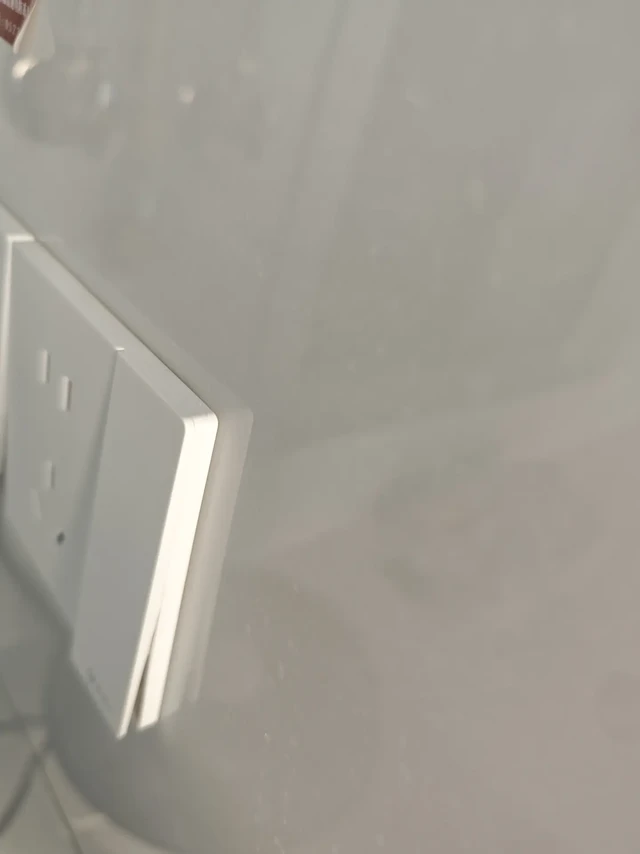 搞不懂的设计之公牛超薄开关