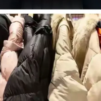 人大羽绒服卖断货？这届年轻人太精明了