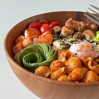 米其林主厨监制速食拉面，真能媲美餐厅？587+用户观点大PK