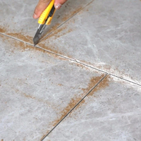 淋浴区瓷砖缝发黑怎么治？