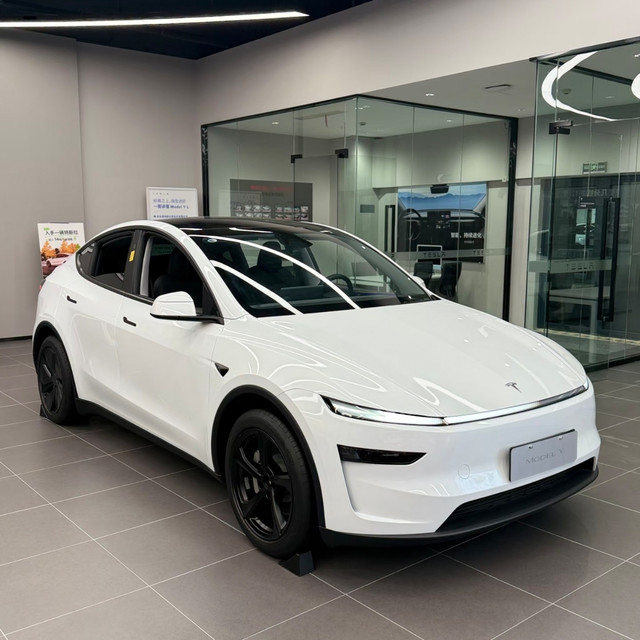 零下15℃实测！特斯拉空调这样用，续航不慌还巨暖