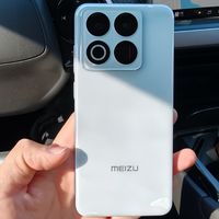 黄章还是太老实了，四主摄+66W无线充电+100倍变焦，跌至2519元