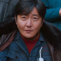 《老舅》里那一代下岗工人，从崔国明到五个朋友的“宿命”