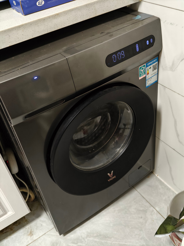 #2025你的家电MVP是哪款#MVP不知道。拉跨的有一个。早年如火如荼的物联网家电，如今正在祛魅。比如我家这台云米洗衣机NEO，最近就开始不脱水了。洗完了衣服还是超级湿漉漉，单开脱水也不行，甚至计时