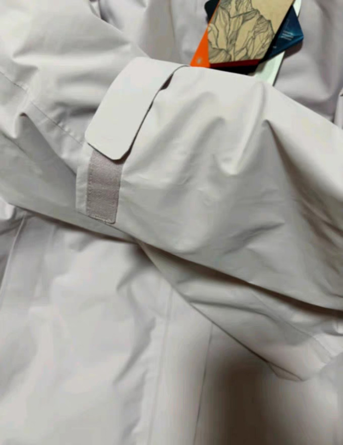 牧高笛冷山冲锋衣