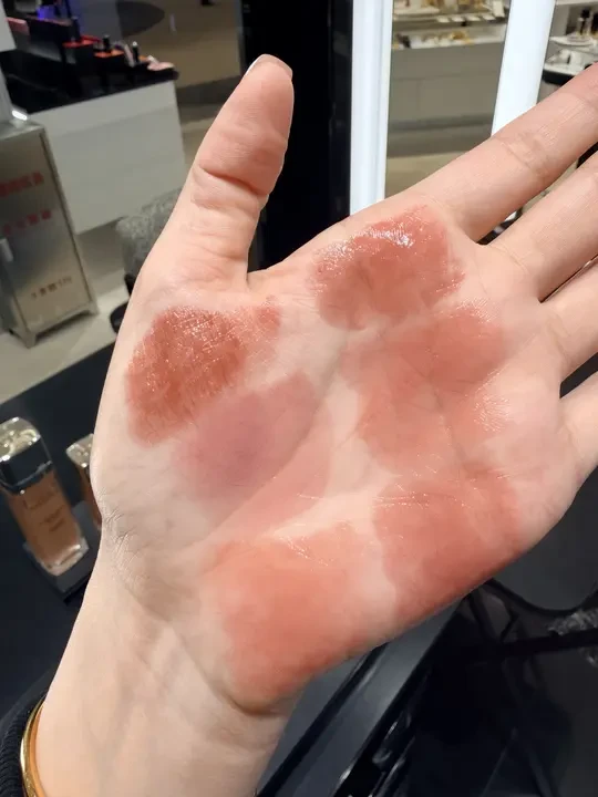 Dior魅惑裸色唇膏试色