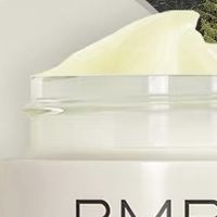 抗老眼霜哪个效果好？跟风选的抗老眼霜不踩雷，秋冬闭眼选择