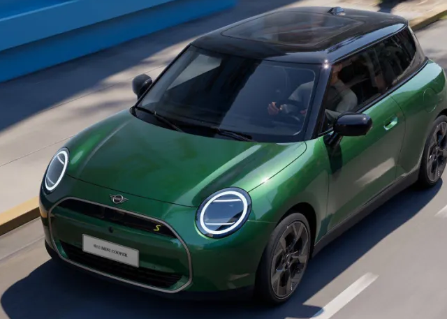 26款电动MINICOOPER上市，限时礼遇价15.38万元起