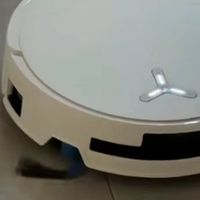 18000Pa吸到猫毛起飞，75℃热水自搓抹布——科沃斯T80