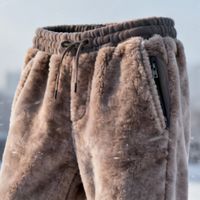 耐克抓绒裤 vs 凤凰绒裤？我们集合了127位用户真实体验，结论在这