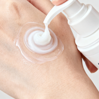 敏感肌换季急救vs长期维稳，哪个策略更值得投入？1000+用户观点大PK