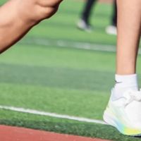 体考日常训练穿什么鞋？这双「闪耀1.5」练完不累，还能稳住节奏