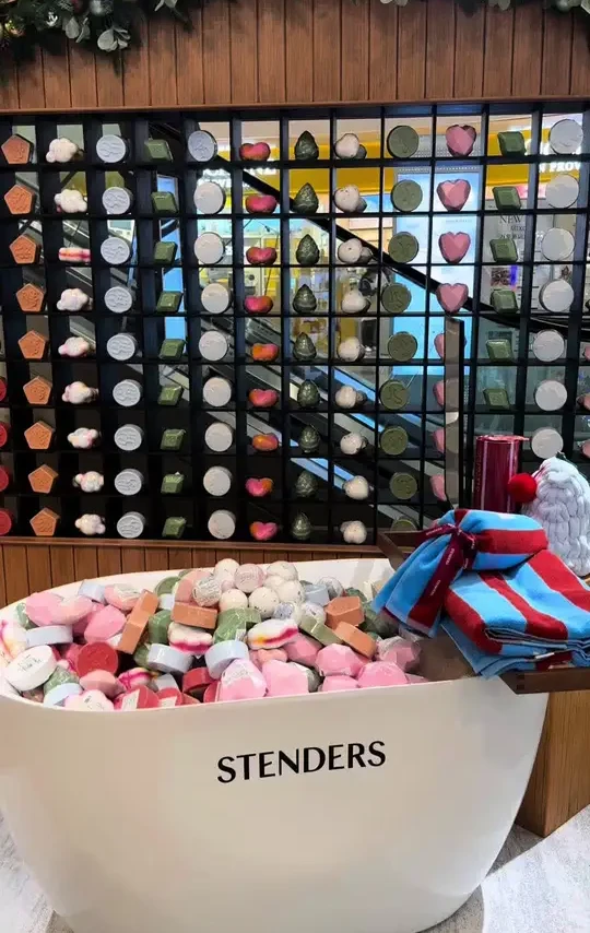 谁懂啊！施丹兰泡澡球比男友的怀抱还暖5℃#沐浴油 #施丹兰 #身体护理