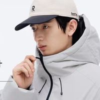冬季机能风穿搭：这件冲锋羽绒服，承包寒风里的温暖与硬核