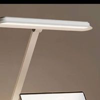 霍尼韦尔护眼台灯：智能柔光，守护孩子学习每一刻