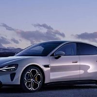 传2026年二季度登场 小米SU7改款升级与现款亮点解析！