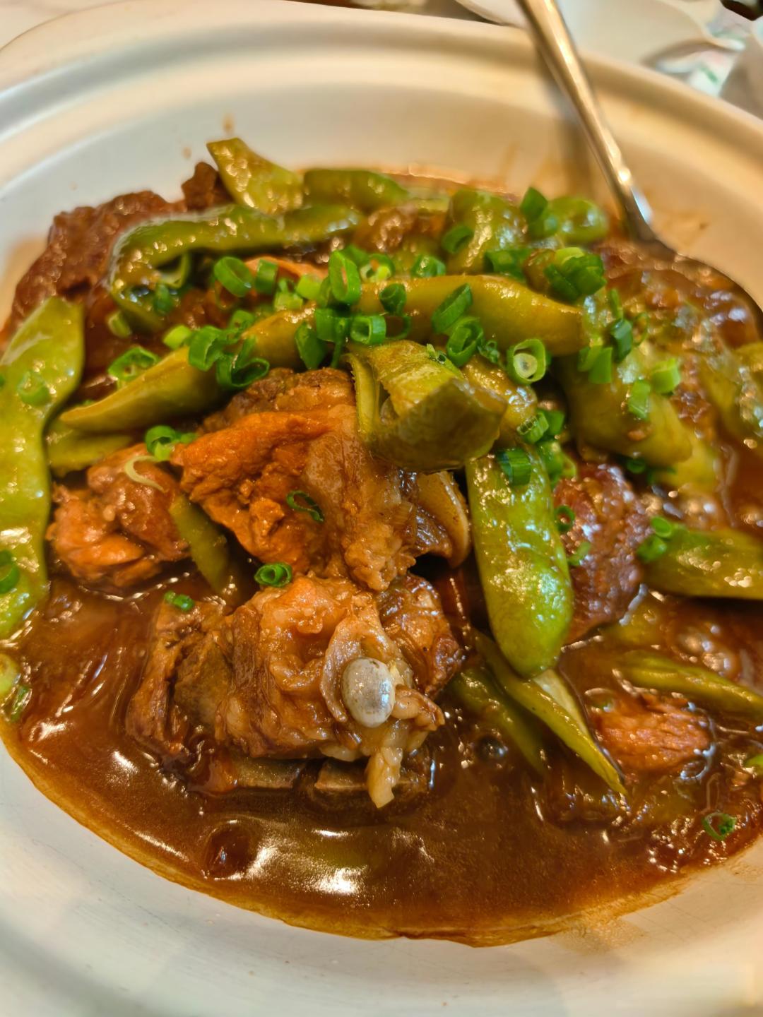 量大到惊人，味浓到上头，东北菜的饭张力你扛得住吗？