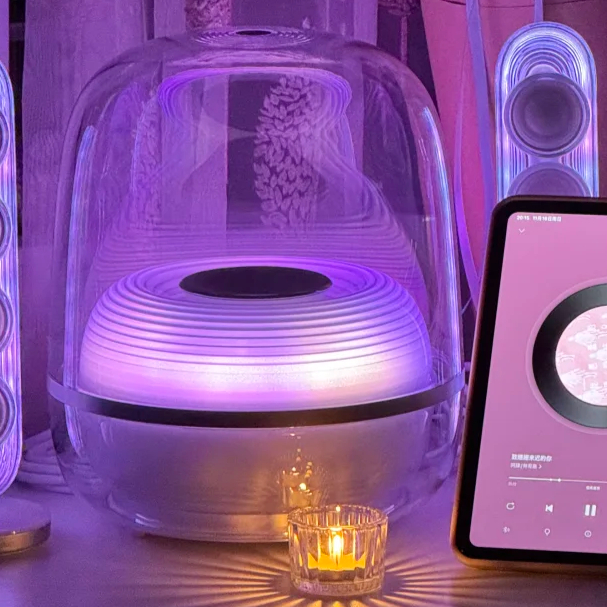 哈曼卡顿水晶五代玄光版音响测评：音质与颜值兼具的居家好物