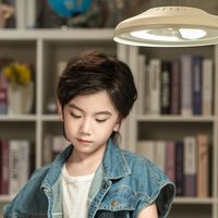 护眼灯不必跟风买，近视娃选好护眼灯就四点