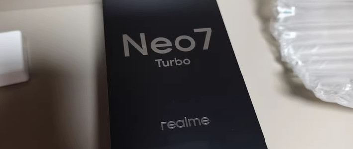 双旦好物 | realme Neo7 Turbo