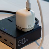 格调生活 篇零：手机原装充电器坏了？试试航嘉F45 Turbo奶茶氮化镓充电器